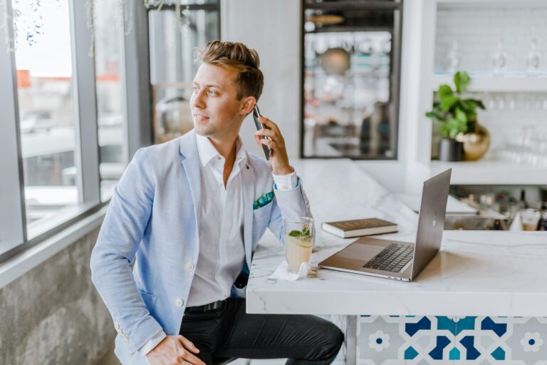 IMMOBILIENAUFWERTER.de – Jetzt Premium-Domain für Immobilienoptimierung & Wertsteigerung sichern. Perfekt für Makler, Investoren & Sanierungsprofis.